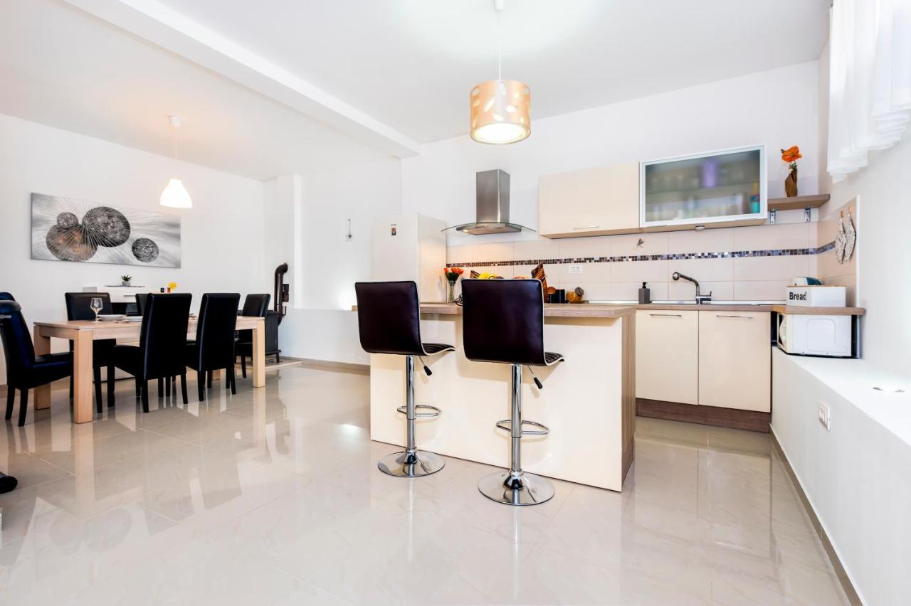 Lea'S Apartment Rovinj Ngoại thất bức ảnh